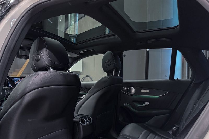 Mercedes GLC300 bild 12