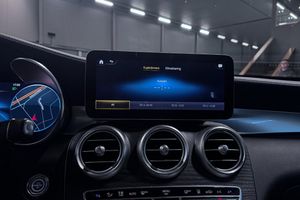 Mercedes GLC300 bild 19