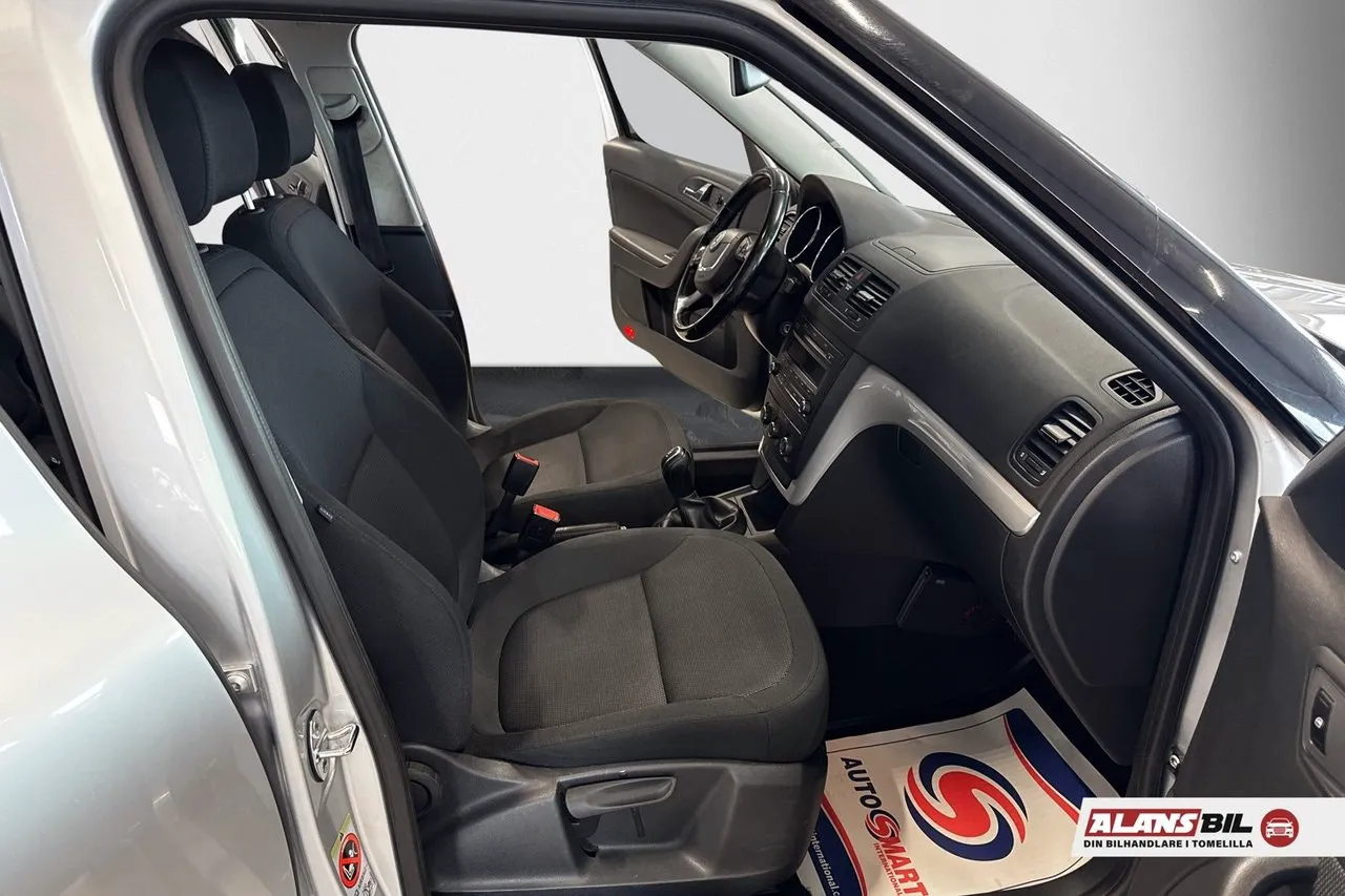Vehicle image 7