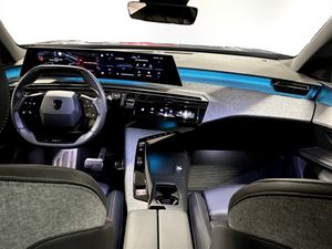 Peugeot e-5008 bild 8