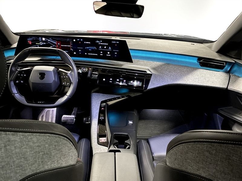 Peugeot e-5008 bild 8