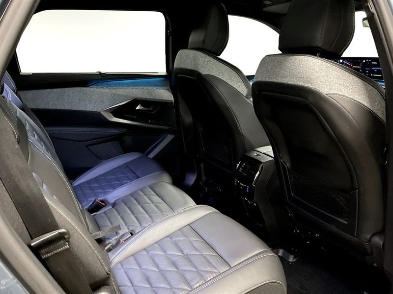Peugeot e-5008 bild 15