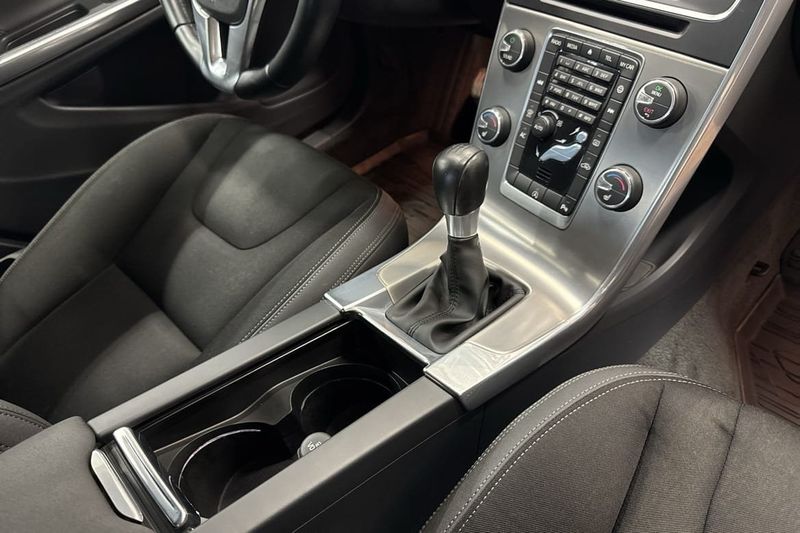 Volvo V60 bild 18