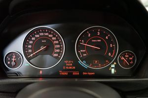 BMW 320 bild 13
