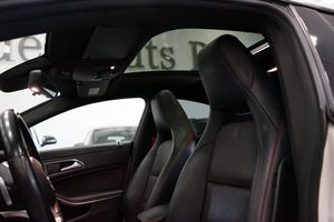 Mercedes CLA45 AMG bild 12