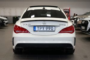 Mercedes CLA45 AMG bild 4