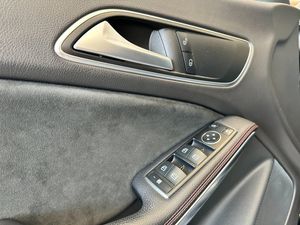 Mercedes CLA250 bild 14