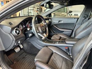 Mercedes CLA250 bild 7