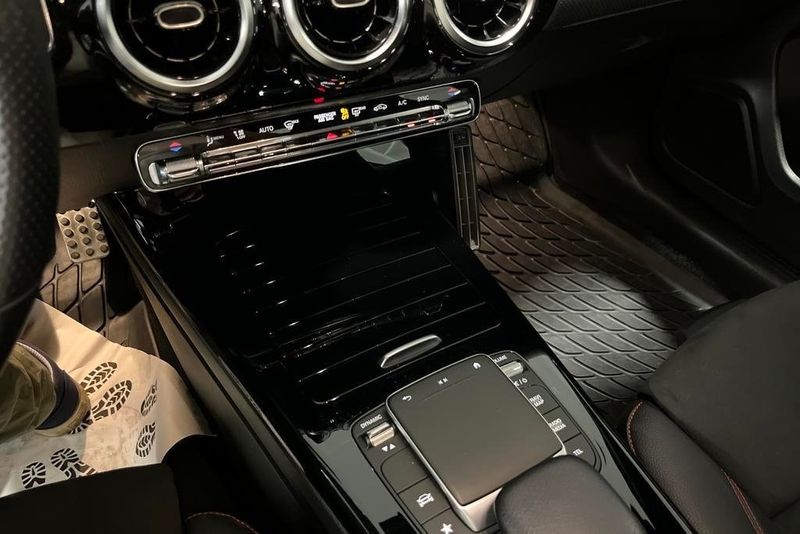 Mercedes A180 bild 12