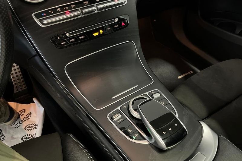 Mercedes GLC250 bild 12
