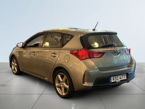 Toyota Auris bild 5