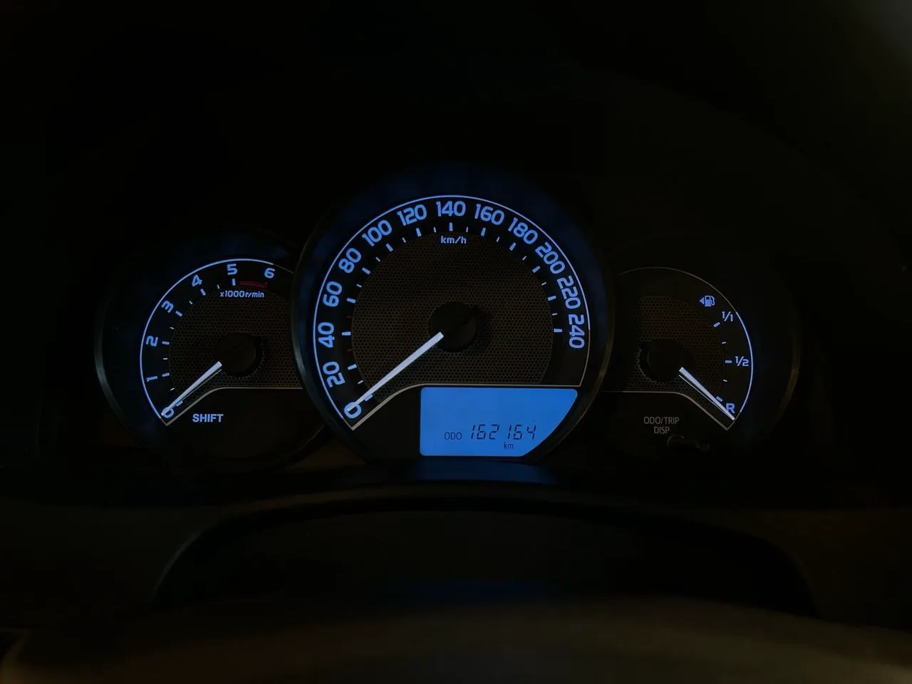 Vehicle image 14