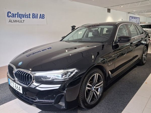 BMW 530 e TOURING Plug in 292HK Läder - 2023