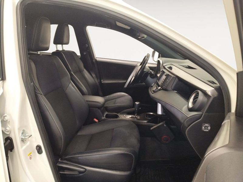 Toyota RAV4 bild 15