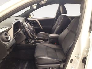 Toyota RAV4 bild 9