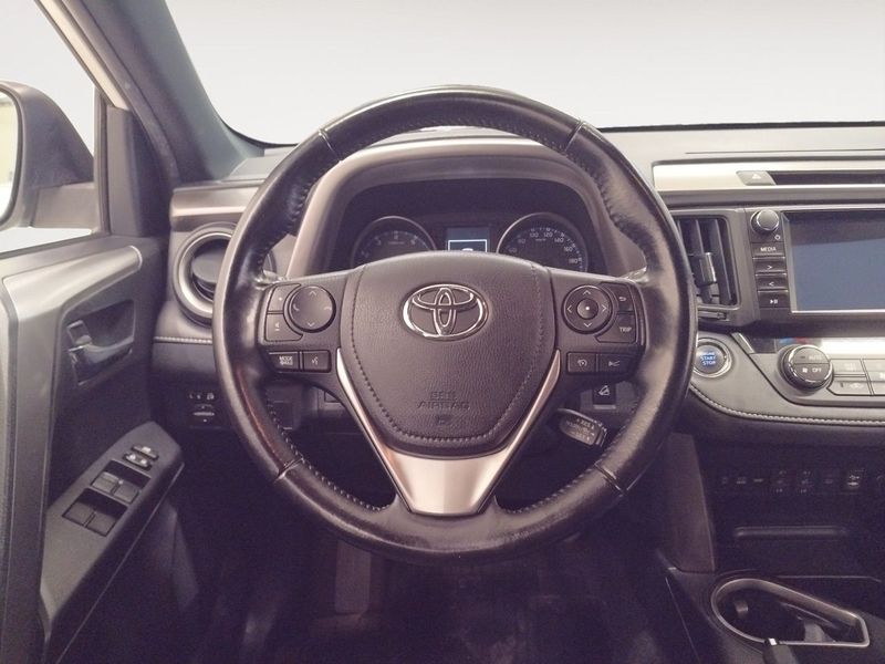 Toyota RAV4 bild 13