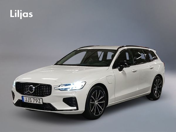 Volvo V60 T6 AWD Plus Dark Nordic Edition//360-kamera//Drag// - 2026