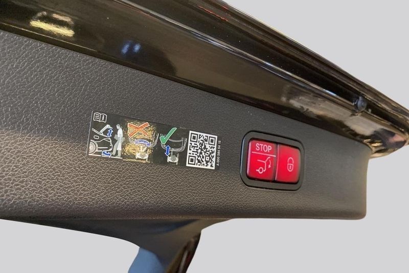Mercedes E300 bild 15