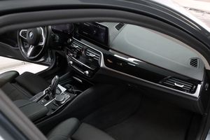 BMW 520 bild 18