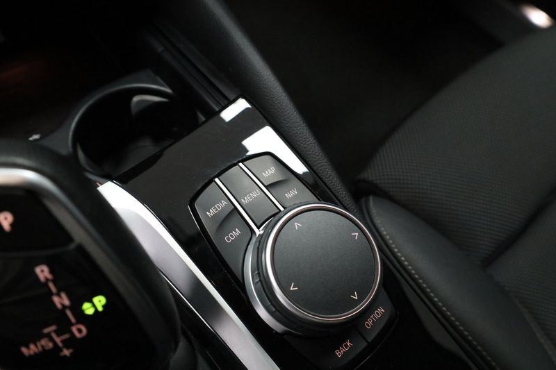 BMW 520 bild 24