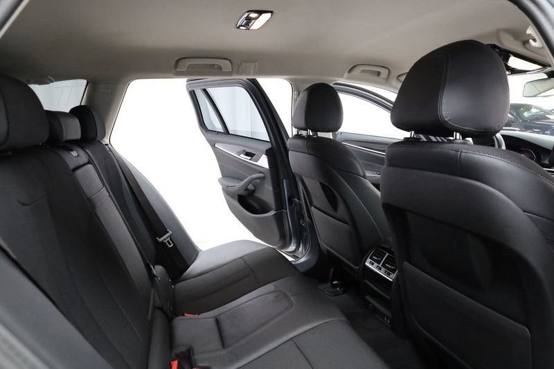 BMW 520 bild 17