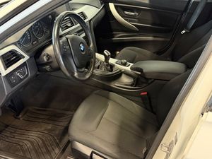 BMW 320 bild 13