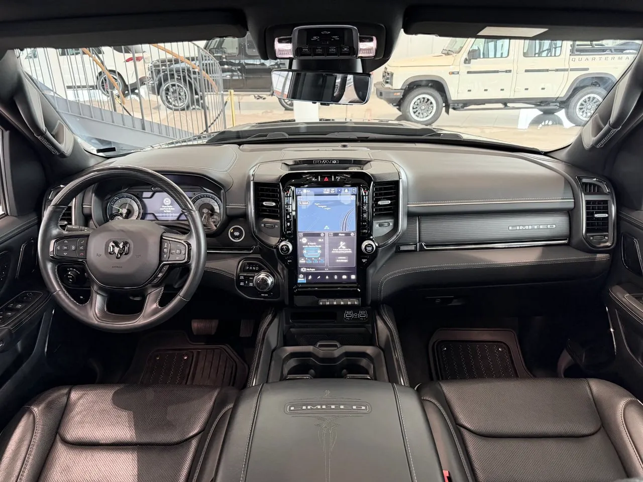 Vehicle image 13