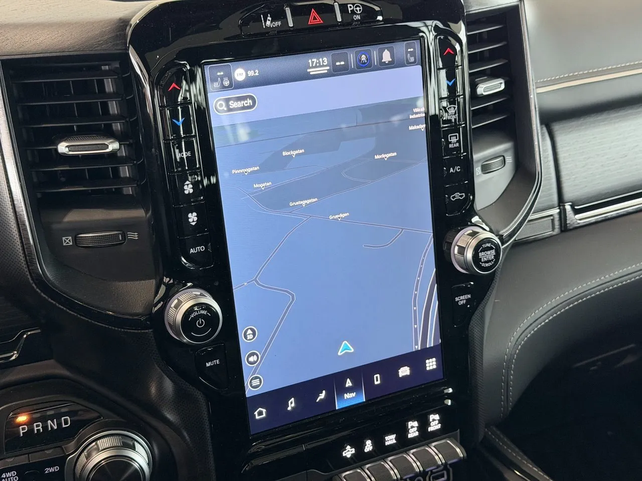 Vehicle image 21