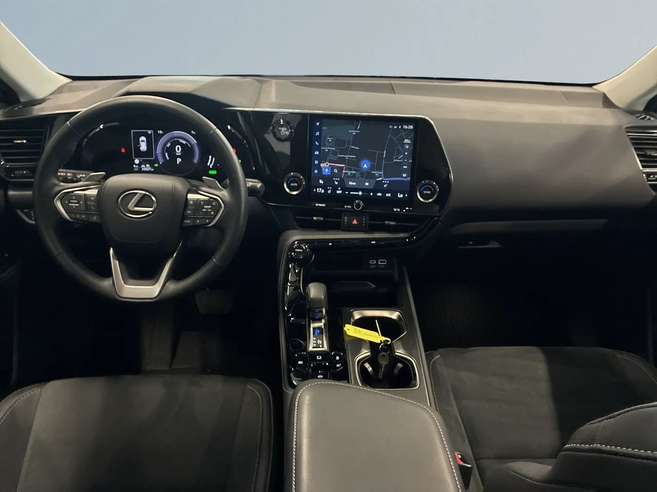 Vehicle image 7