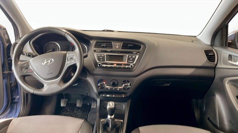 Hyundai i20 bild 4