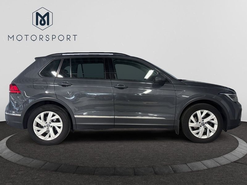 Volkswagen Tiguan bild 8
