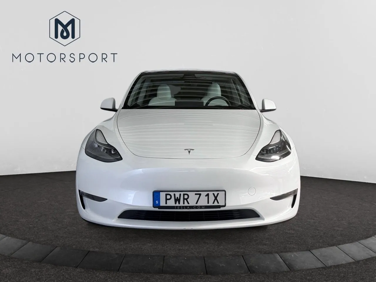 Tesla Model Y bild 11