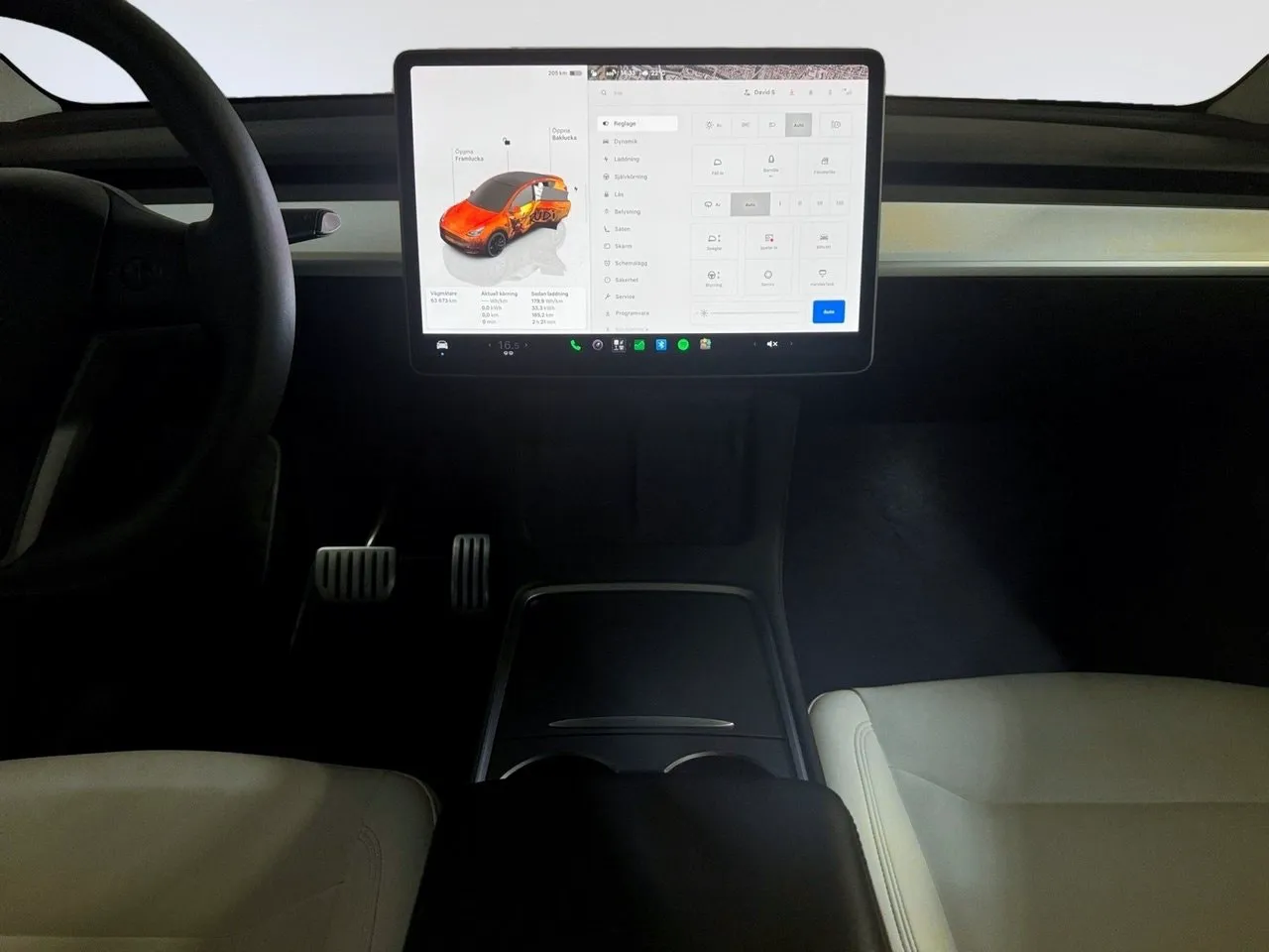Tesla Model Y bild 15