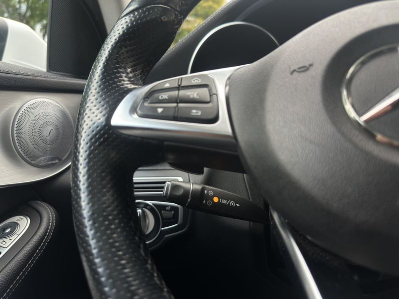 Mercedes GLC220 bild 19
