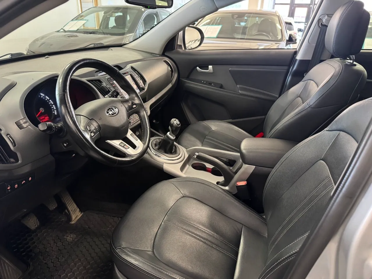Vehicle image 20