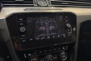 Volkswagen Passat bild 18