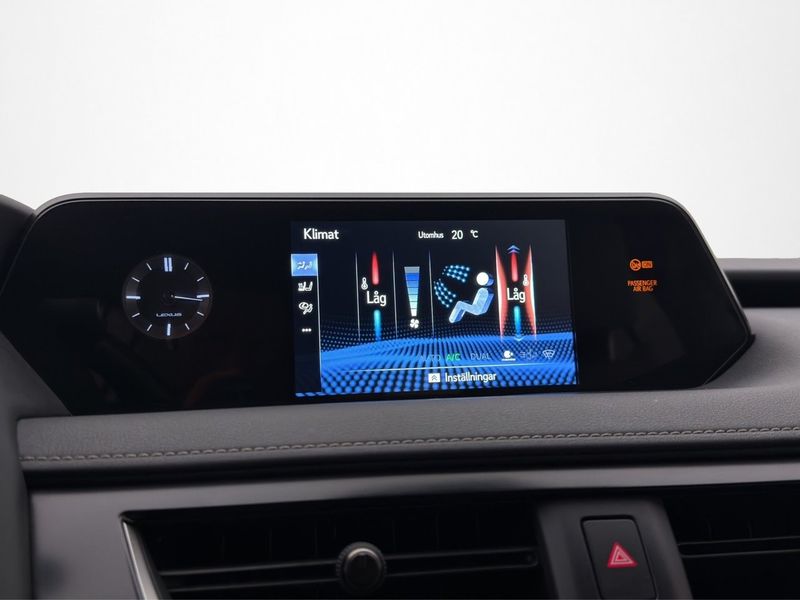 Lexus UX bild 17