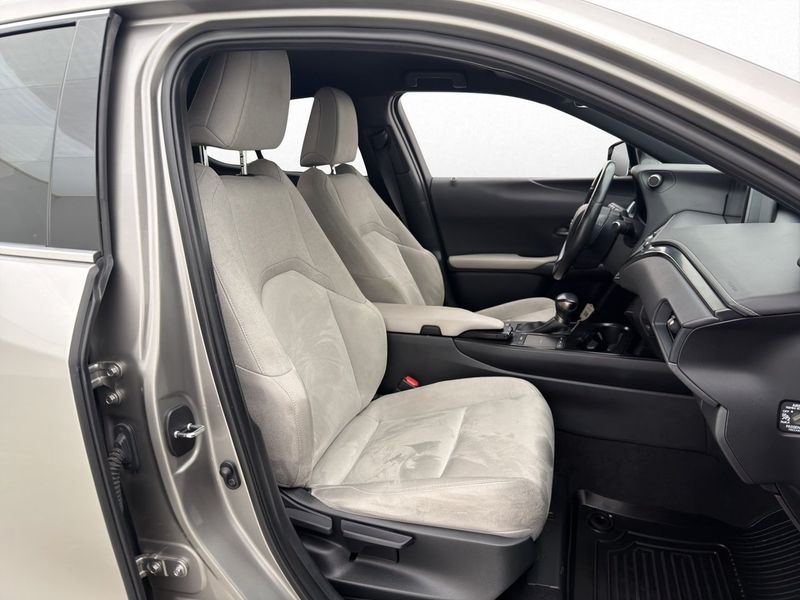 Lexus UX bild 21