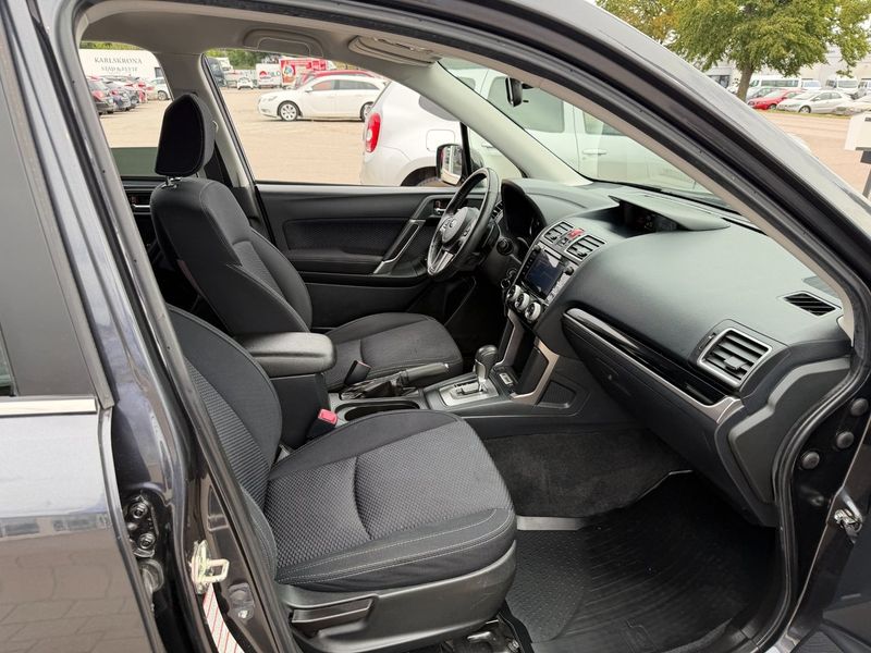 Subaru Forester bild 9