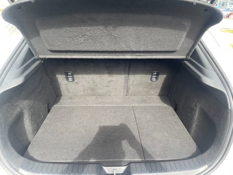 Mazda CX-30 bild 15