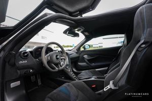 McLaren 765LT bild 6