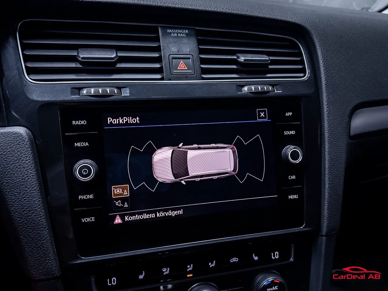 Vehicle image 21