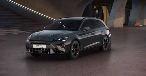 Cupra Leon Sportstourer e-Hybrid 12mil räckvidd! Lagerbil ULTIMATE - 2026