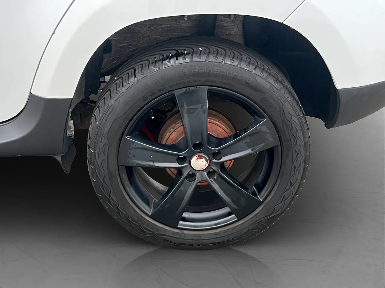 Vehicle image 24