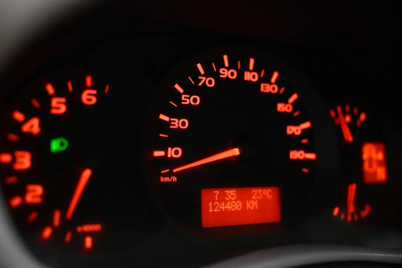 Vehicle image 23