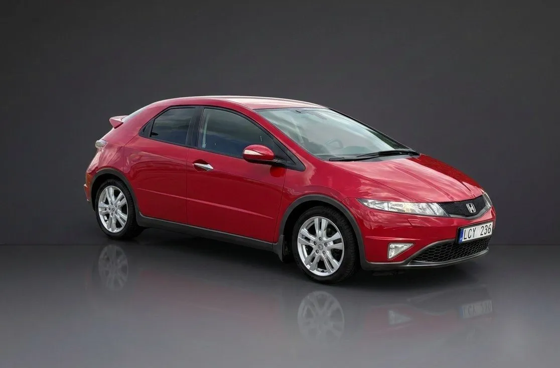 Vehicle image 1
