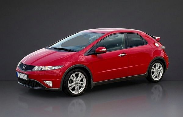 Honda Civic 5-dörrar 1.8 i-VTEC Sport - 2011