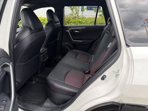 Suzuki Across bild 6