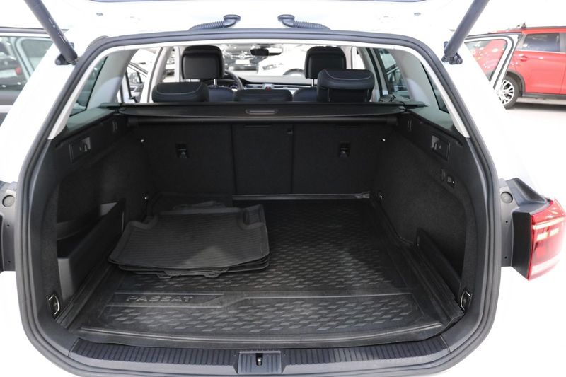 Volkswagen Passat bild 19