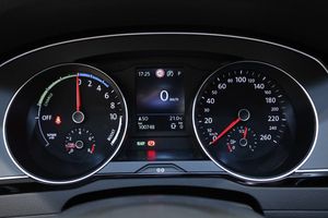 Volkswagen Passat bild 31